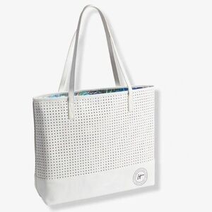 It Cosmetics Ulta Beauty Oversized Tote Bag